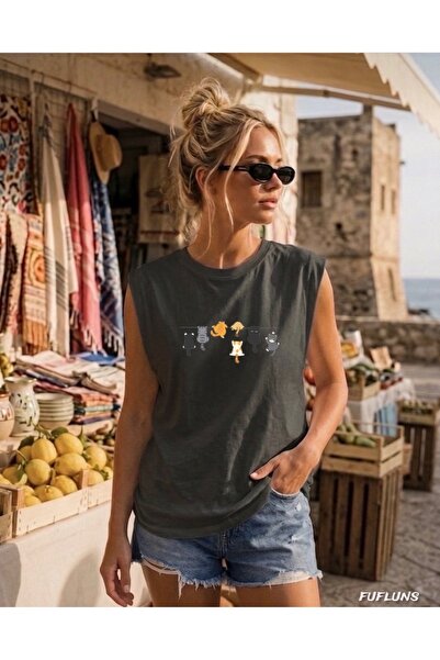 FUFLUNS Little Cats Printed Women's Regular Fit Crew Neck Sports Sleeveless T...
