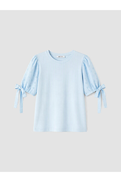 LC Waikiki Trendlucky Embroidered Sleeve Lace Detailed Blouse