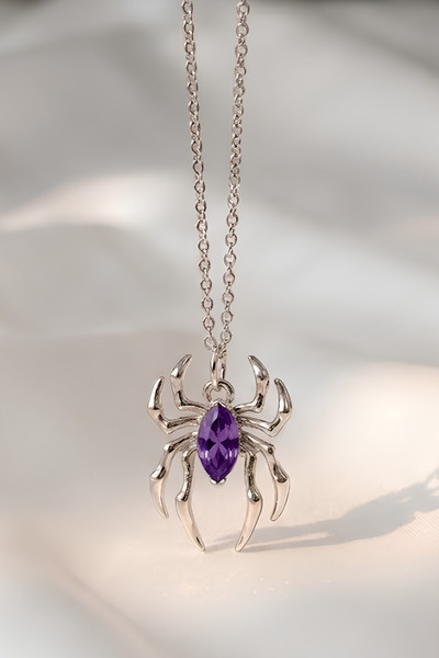 Elifsu Jewelry قلادة بتصميم سبايدر، قلادة من حجر الزركون على شكل دبليو، قلادة...