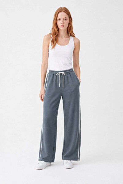HAKKE Stripe Detailed Modal Trousers