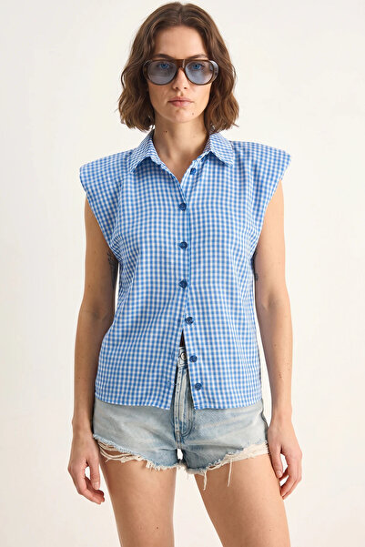 Generic Brand Women's Cotton Gingham Patterned Blue Shirt