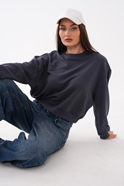 ŞİMAL Women's Oversize Short Sweatshirt 265122 -