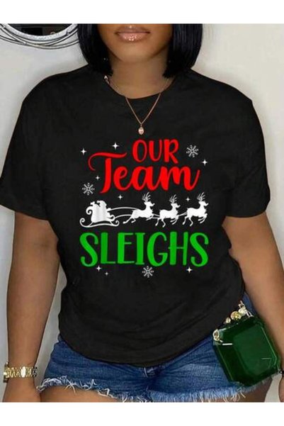 2BIR ملابس نسائية، تي شيرت Our Team Sleighs Christmas Reindeers Santa's Worke...