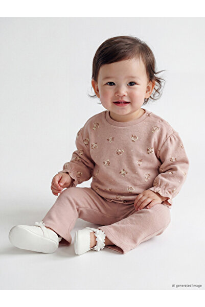 LC Waikiki Rmz Gi̇yi̇m Farkiyla Baby Girl Sweatshirt and Leggings