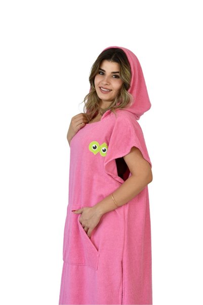 Özgüner Oyuncak Hooded Beach Poncho Suitable for Water Sports - Functional Beachwear