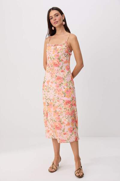 Trendyol Collection Rochie țesută cu imprimeu floral mare roz TWOSS26EL00537