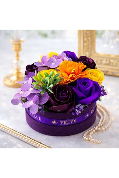 velve Aranjament floral Olla in cutie rotunda grena,trandafiri,hortensie,garo...