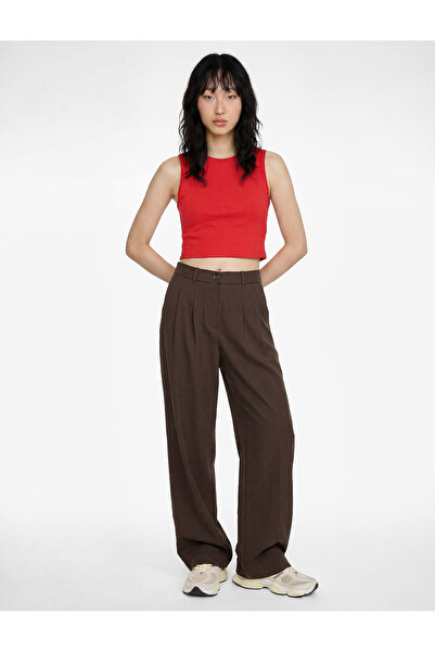 Koton Buttoned Regular Waist Viscose Blend Straight Leg Pleated Trousers