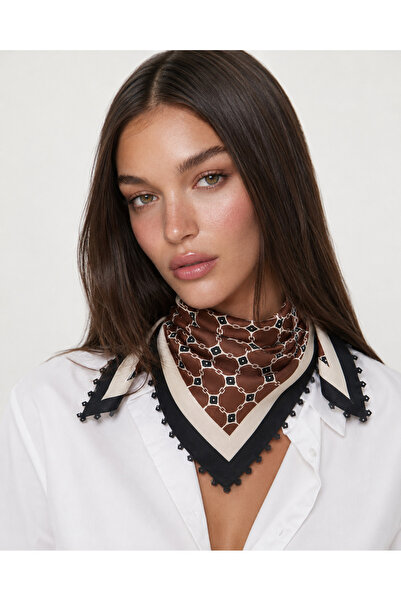 tarzınısec Alege-ți stilul Foulard decorativ model Fendy cu design pe margine...