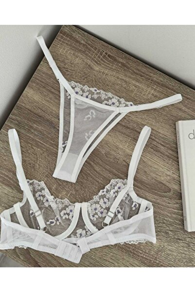 La Linaa Set sutien cu chiloți tanga cu model floral alb Romashka