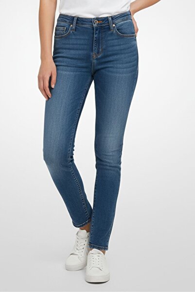Armani Emporio Women Skinny Fit Washed Stretchable Denim, Blue
