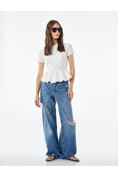 Koton Tricou cu mânecă scurtă, croială slim, cu decolteu tip balon și peplum