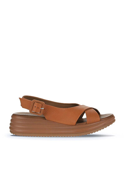 Bueno Shoes Sandale cu toc cu pană pentru femei din piele maronie 01wy5701