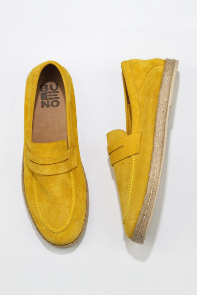 Bueno Shoes Pantofi casual pentru bărbați din piele intoarsa galbena 01ms12700