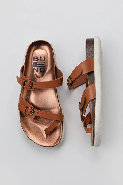 Bueno Shoes Taba Parlak Deri Kadın Parmak Arası Terlik 01ws11000