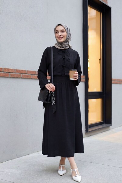 HİJABAYA Costum cu aspect de in, cu dantelă în față și fustă cu talie elastică