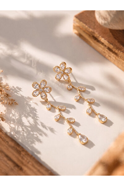 Tasarım Gold Renk Yaprak Model Sallantılı Küpe