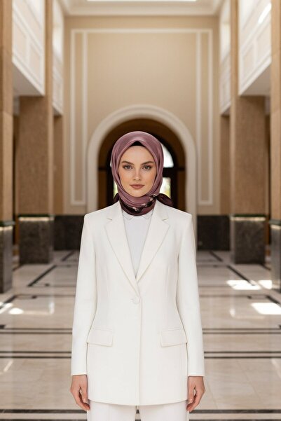 Vissona 100% Twill Silk Edge Motif زهرة منقوشة باللون الوردي المجفف - أسود ال...