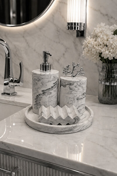 BeeCandleHome Beyaz Mermer Desenli Katı Sabunluklu 5’li Banyo Seti - Gümüş Re...