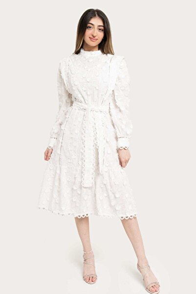 Yola Short Embroidered Dress With Belt