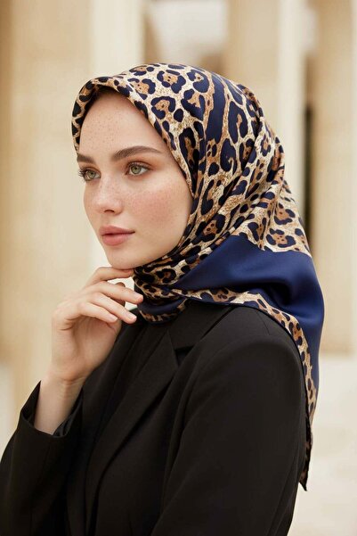 Vissona 100% Twill Silk Leopard Patterned Navy Blue Colored 90X90 Scarf Sewin...