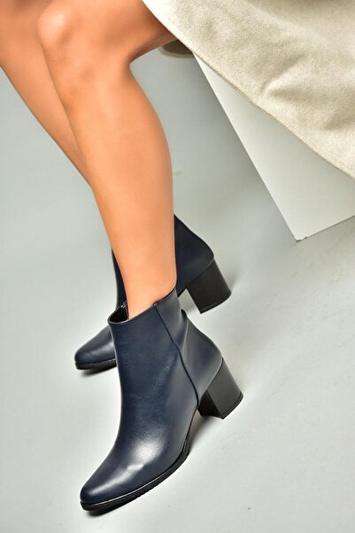 Fox Shoes G654013109 Lacivert Alçak Topuklu Kadın Bot