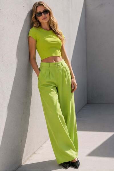 Madmext Pantaloni de damă din in verde cu picior larg MG2021