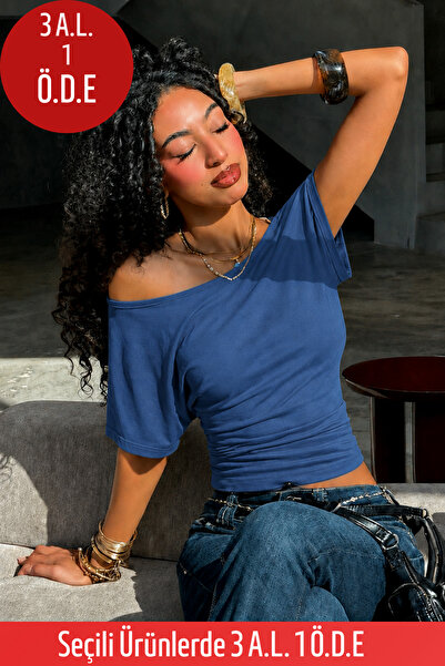 COMBİNE MİCHAİL Women's Off-Shoulder Blue Crop T-Shirt