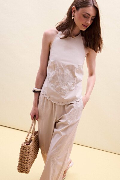 DeFacto 100% Cotton Regular Fit Halter Neck Embroidered Sleeveless Beige Blou...