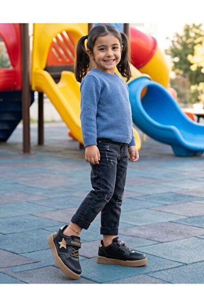 KANTEX Αθλητικά παπούτσια για κορίτσια με λεπτομέρειες από καουτσούκ και Velc...