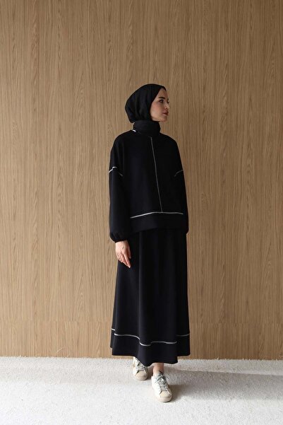 Esma Gündoğdu طقم هازل إسكير مودال باللون الأسود