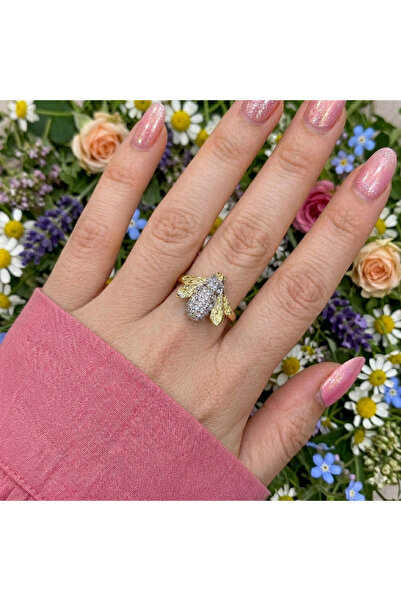 Nazellaa Honeybee Gold Adjustable Ring