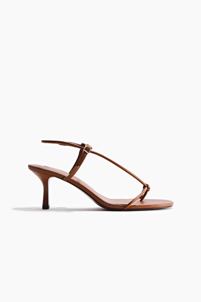 H&M Topuklu ve Şeritli Sandalet