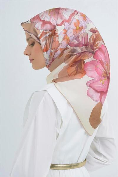 Armine Sura Pure Silk Scarf 9529 - 31 Cream Pink Floral Pattern