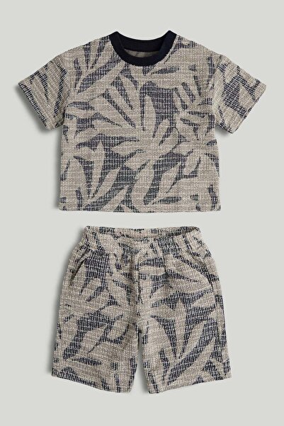 MOTHERCARE طقم تي شيرت وشورت من الجاكار