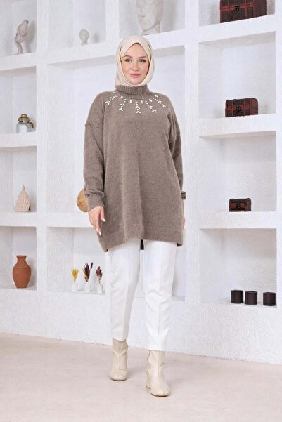 Esma Gündoğdu Stone embroidered sweater mink
