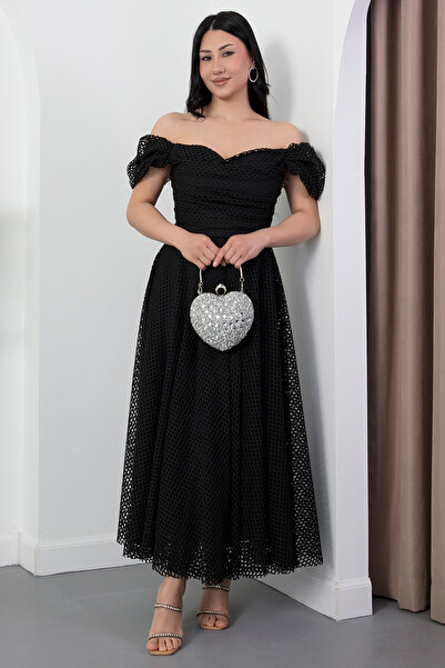 PULLIMM Sweetheart Neckline Perforated Lace Dress Drp1379