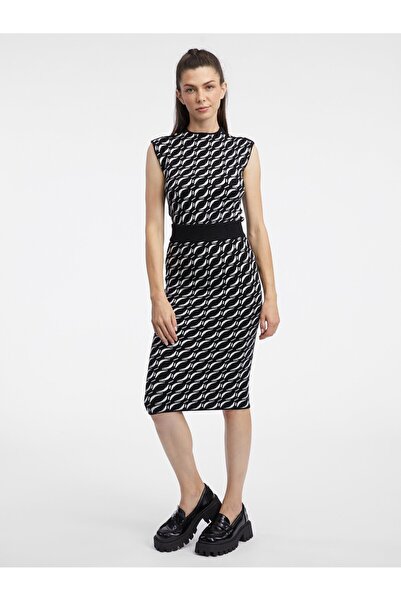 ORSAY White and black women's patterned sweater skirt