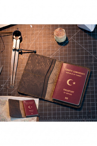 leathermood Pasaport Kılıfı - Özel İşleme Hakiki Deri - Elde Dikilmiştir -