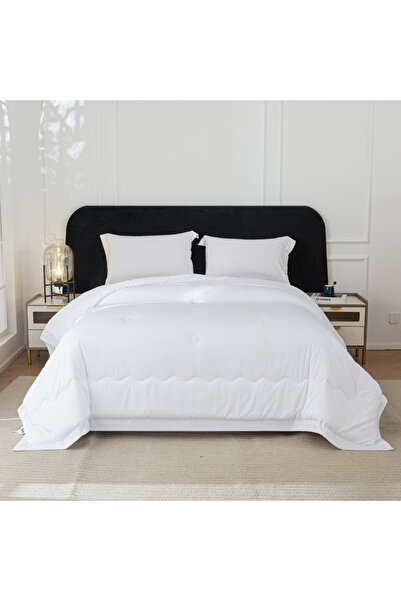 Bleco All-Season Silky-Soft Solid Color 4-Piece Bedding Set