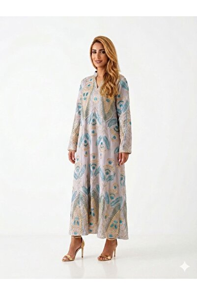 DAY BY DAY Kuwaiti Women's Robe Fully Embroidered from Front to Back with Col...