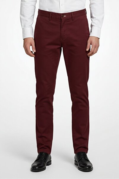 Gant بنطال تشينو سادة بقصّة Slim Fit للرجال، عنابي اللون