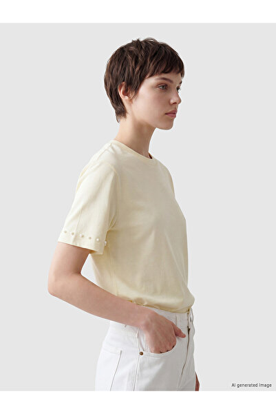 LC Waikiki Nevavm Women's T-Shirt with Oval Collar and Bead Embroidery