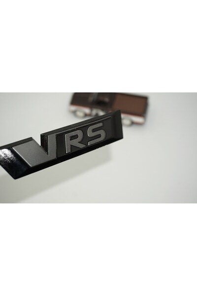 DK Tuning Skoda VRS Bagaj Yeni Versiyon Siyah Logo Arma Amblem