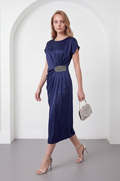 Lafaba Women's Navy Blue Crew Neck Satin Event Dress with Accessory Detail