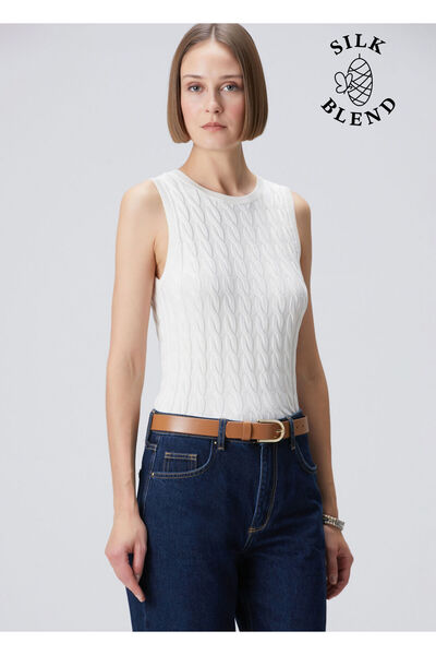 Beymen Collection Beyaz İpek Karışımlı Saç Örgü Triko Yelek