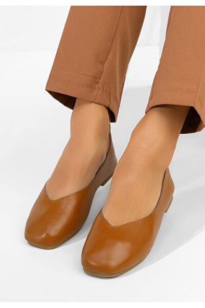 B T Shoes Gabiela brown Leather Ballet Flats