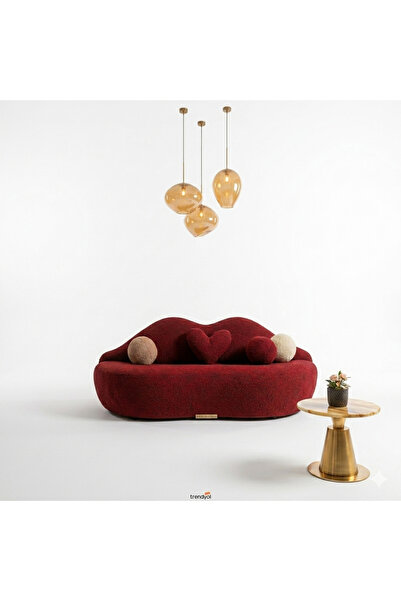 Home Velvet kiss