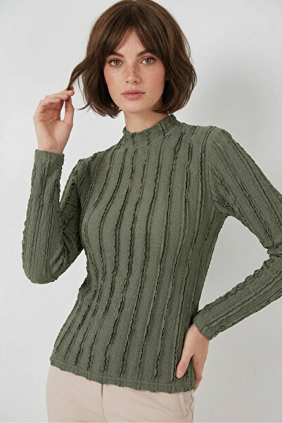 buğrahayalin Women's Turtleneck Textured Khaki Blouse