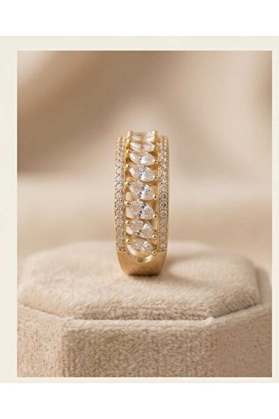 XUPING JEWELRY SARMAŞIK DETAYLI ZİRKON TAŞLII YÜZÜK